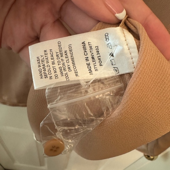 Vici Blouse Size XL - Picture 6 of 7